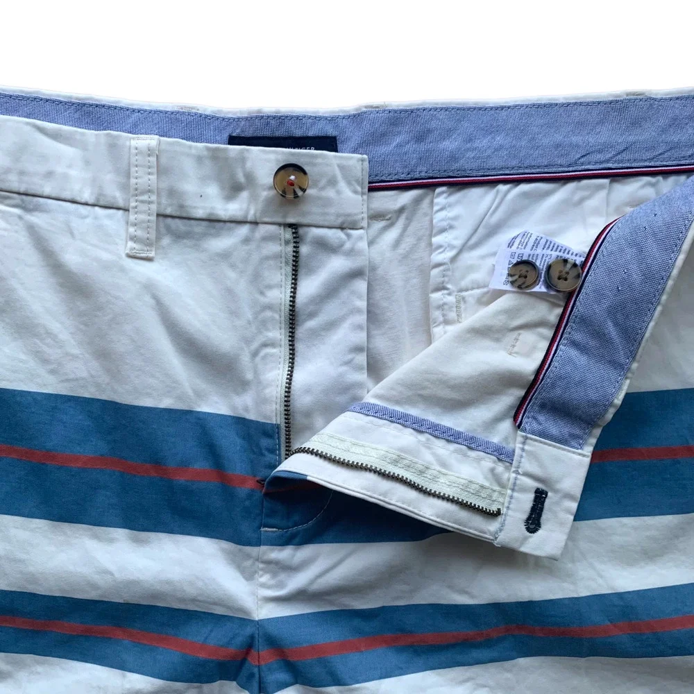 TOMMY HILFIGER Chino Flat Front Shorts Coastal Lounge Nautical Blue White  44